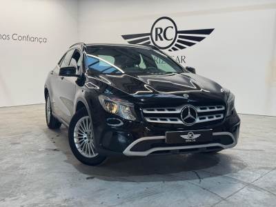 Carro usado Mercedes-Benz Classe GLA d Urban Diesel