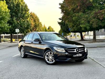 Carro usado Mercedes-Benz Classe C BlueTEC Avantgarde Aut. Diesel