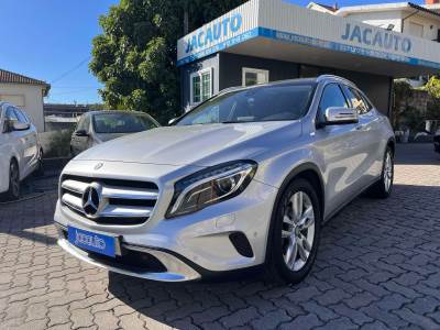 Carro usado Mercedes-Benz Classe GLA d 4-Matic Diesel