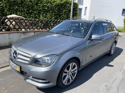 Carro usado Mercedes-Benz Classe C AVANTGARD AUTOMÁTICA Diesel