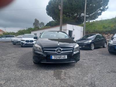 Carro usado Mercedes-Benz Classe A CDI (BlueEFFICIENCY) Urban Diesel