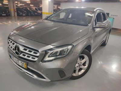 Carro usado Mercedes-Benz Classe GLA d Urban Diesel