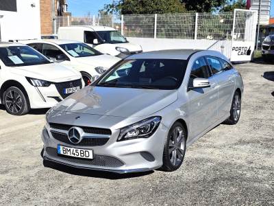 Carro usado Mercedes-Benz Classe CLA Urban Gasolina