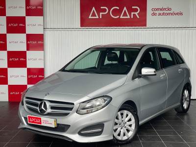 Carro usado Mercedes-Benz Classe B CDi Urban Aut. Diesel