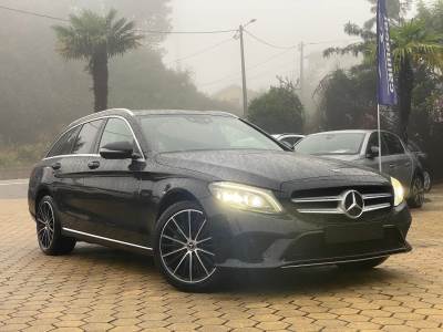 Carro usado Mercedes-Benz Classe C de Avantgarde Híbrido (Gasóleo)