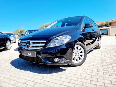 Carro usado Mercedes-Benz Classe B CDi BlueEfficiency Diesel