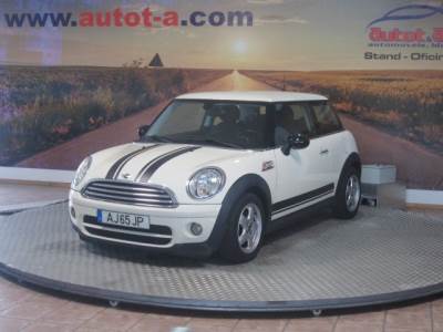 Carro usado MINI Cooper D Diesel