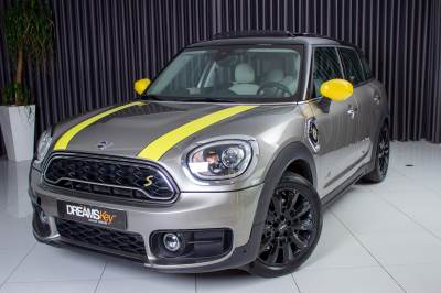 Carro usado MINI Countryman Cooper SE ALL4 Auto Híbrido (Gasolina)