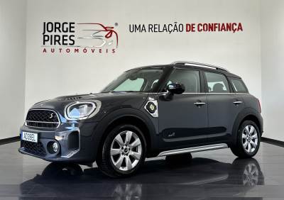 Carro usado MINI Countryman Cooper SE ALL4 Auto Híbrido (Gasolina)