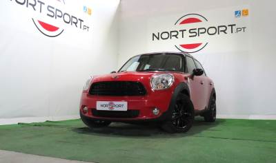 Carro usado MINI Countryman One D Chili Cooper Pack Red Hot Diesel