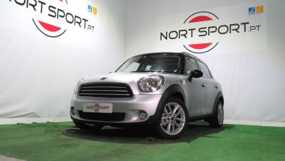 Carro usado MINI Countryman Cooper D R60D ALL4 Chili Cooper Pack Red Hot Diesel