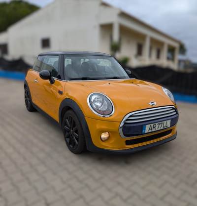 Carro usado MINI Cooper D 116cv Diesel