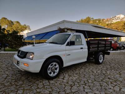 Carro usado Mitsubishi L200 2.5 TD Diesel