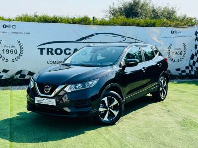 Carro usado Nissan Qashqai 1.2 DIG-T Acenta Connect Gasolina