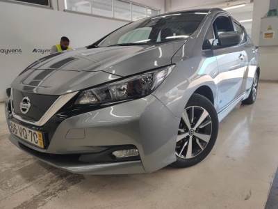 Carro usado Nissan Leaf Acenta Elétrica