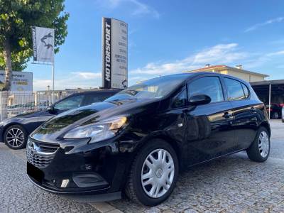 Carro usado Opel Corsa 1.0 T Dynamic Gasolina