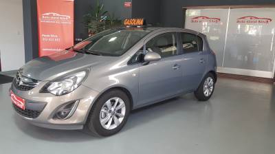 Carro usado Opel Corsa 1.2 Connect Gasolina