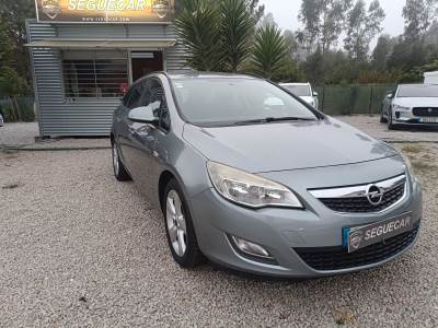 Carro usado Opel Astra 1.3 CDTi Executive S/S 104g Diesel