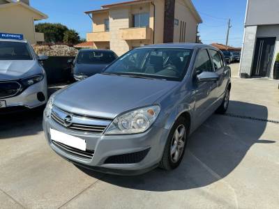 Carro usado Opel Astra 1.3 CDTi Edition Diesel