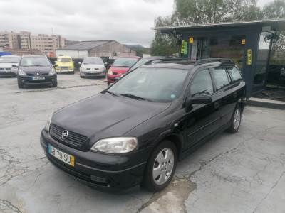 Carro usado Opel Astra 1.4 Club Gasolina