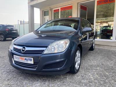 Carro usado Opel Astra 1.4 Enjoy Gasolina