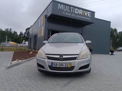 Carro usado Opel Astra 1.3 CDTi Cosmo Diesel