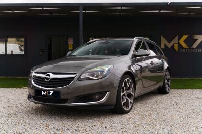 Carro usado Opel Insignia Sports Tourer 1.6 CDTi Selective Diesel