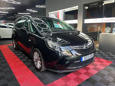 Carro usado Opel Zafira 1.6 CDTi Cosmo Diesel