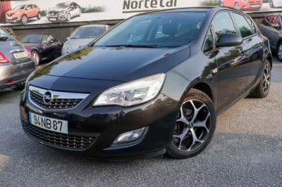 Opel Astra S/ informação