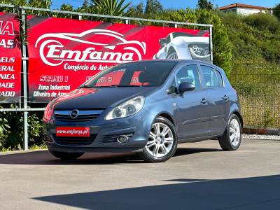 Carro usado Opel Corsa 1.2 CMON Gasolina