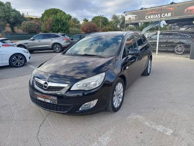 Carro usado Opel Astra Sports Tourer 1.7 CDTi Cosmo S/S Diesel