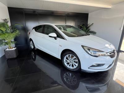 Carro usado Opel Astra 1.6 CDTI Ecotec Dynamic S/S Diesel