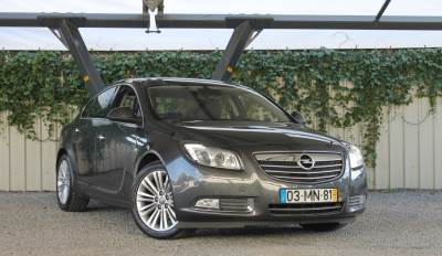 Carro usado Opel Insignia 2.0 CDTi Cosmo Diesel