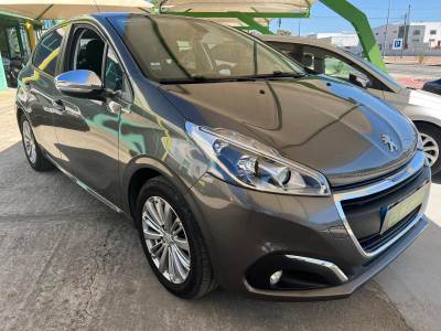 Carro usado Peugeot 208 1.2 PureTech Style Gasolina