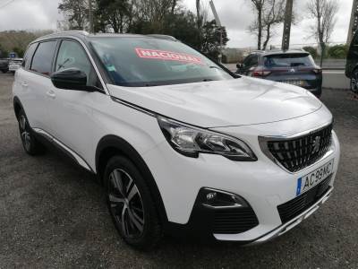 Carro usado Peugeot 5008 1.5 BlueHDi Allure Diesel