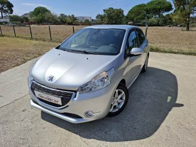 Carro usado Peugeot 208 1.2 PureTech Style Gasolina