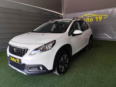 Peugeot 2008 1.2 PureTech Allure EAT6