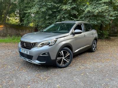 Carro usado Peugeot 3008 1.5 BlueHDi Allure Diesel