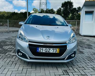 Carro usado Peugeot 208 1.2 PureTech Active Gasolina