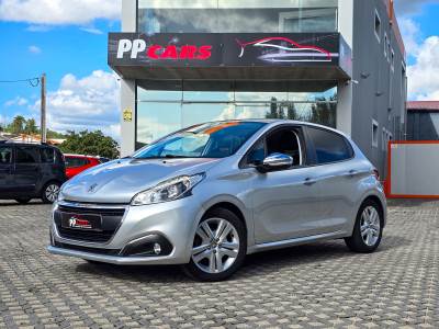 Carro usado Peugeot 208 1.2 VTi SE Style Gasolina