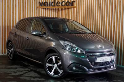 Carro usado Peugeot 208 1.2 PureTech Active Gasolina