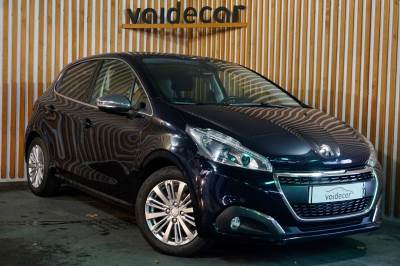 Carro usado Peugeot 208 1.2 PureTech Allure Gasolina