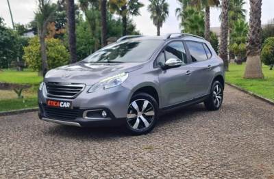 Carro usado Peugeot 2008 1.6 BlueHDi Allure Diesel