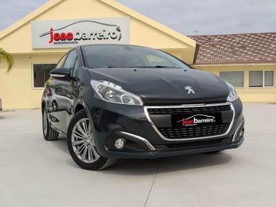 Carro usado Peugeot 208 1.5 BlueHDi Signature Diesel