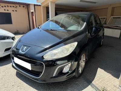 Carro usado Peugeot 308 1.6 Hdi Diesel