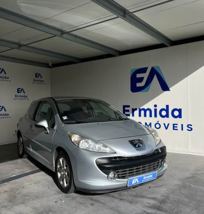 Carro usado Peugeot 207 1.6 HDi Sport Diesel