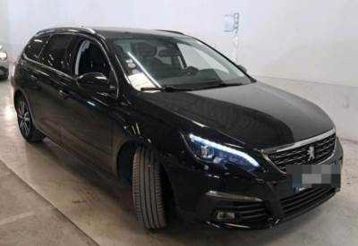 Carro usado Peugeot 308 SW 1.2i Allure Business Gasolina