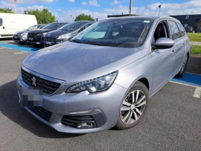 Carro usado Peugeot 308 SW 1.2 PureTech Allure Gasolina