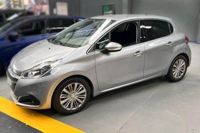 Carro usado Peugeot 208 1.2 Allure EAT6 Gasolina