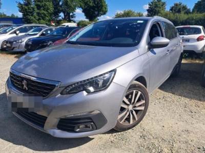 Carro usado Peugeot 308 SW 1.2 PureTech Allure Gasolina